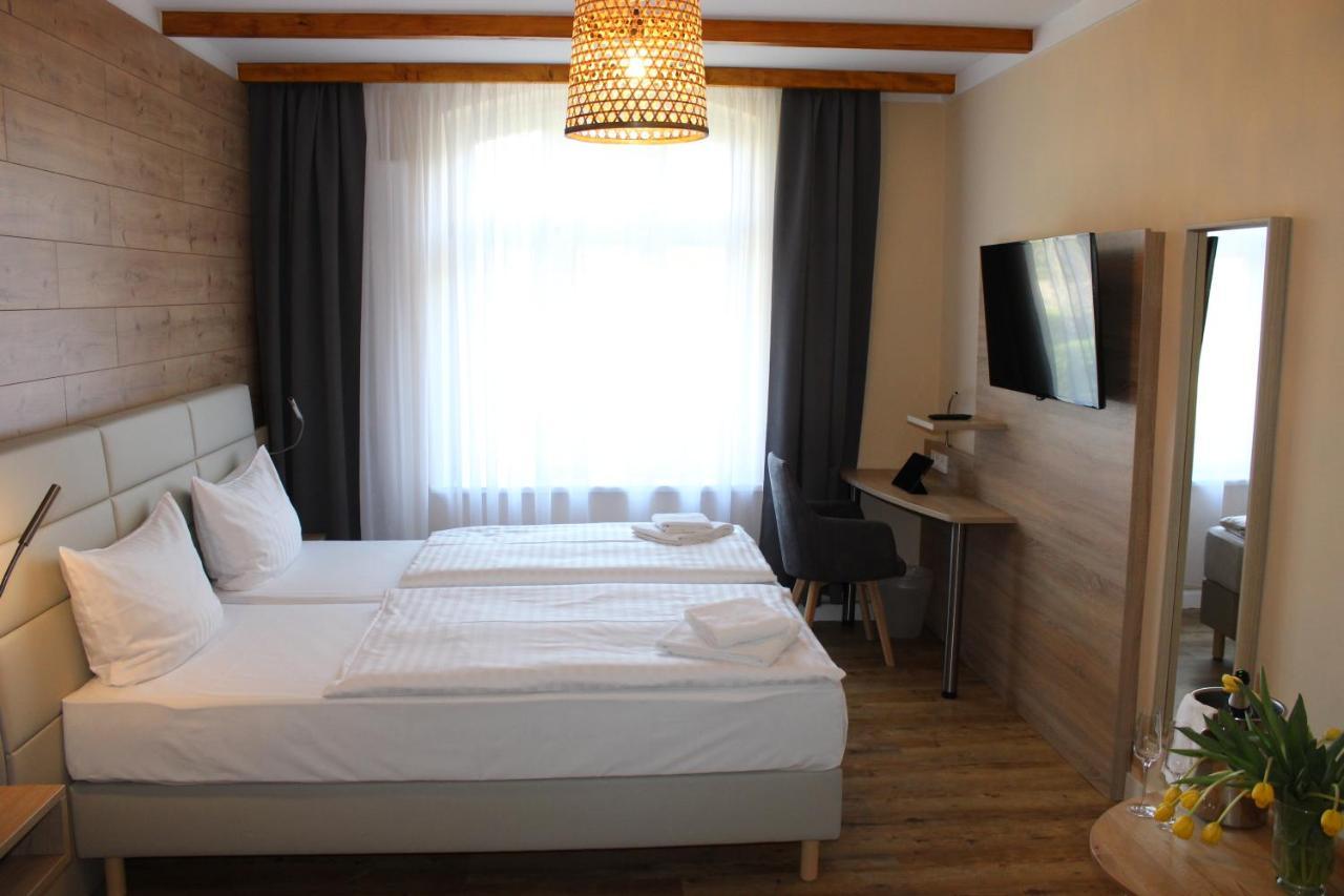 Hotel Sankt Georg Neubrandenburg Luaran gambar