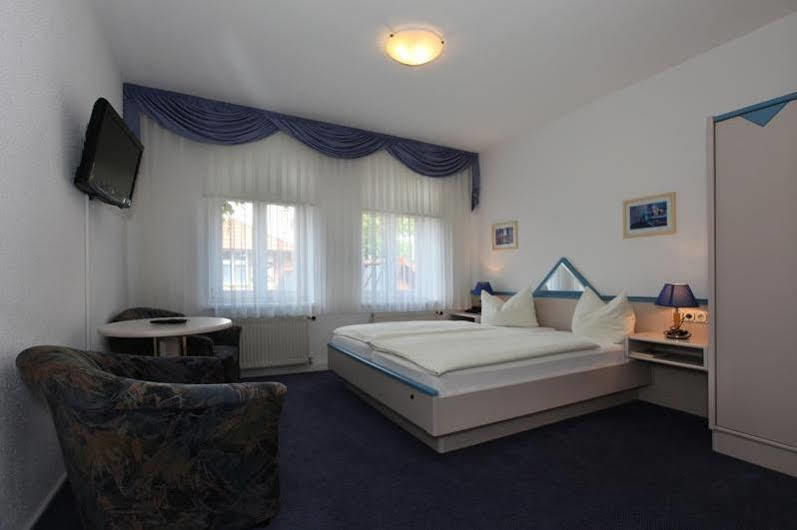 Hotel Sankt Georg Neubrandenburg Luaran gambar